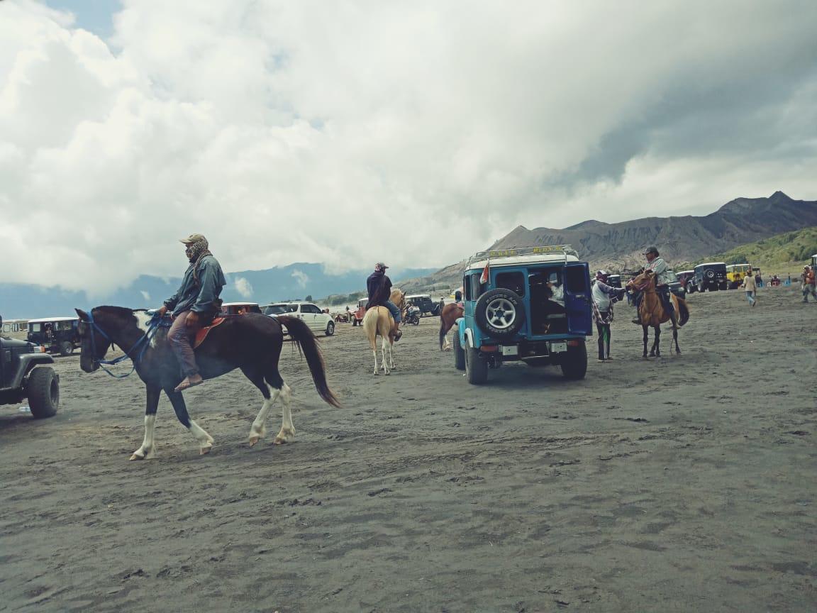 パスルアンBromo Backpacker Tosariアパートメント エクステリア 写真